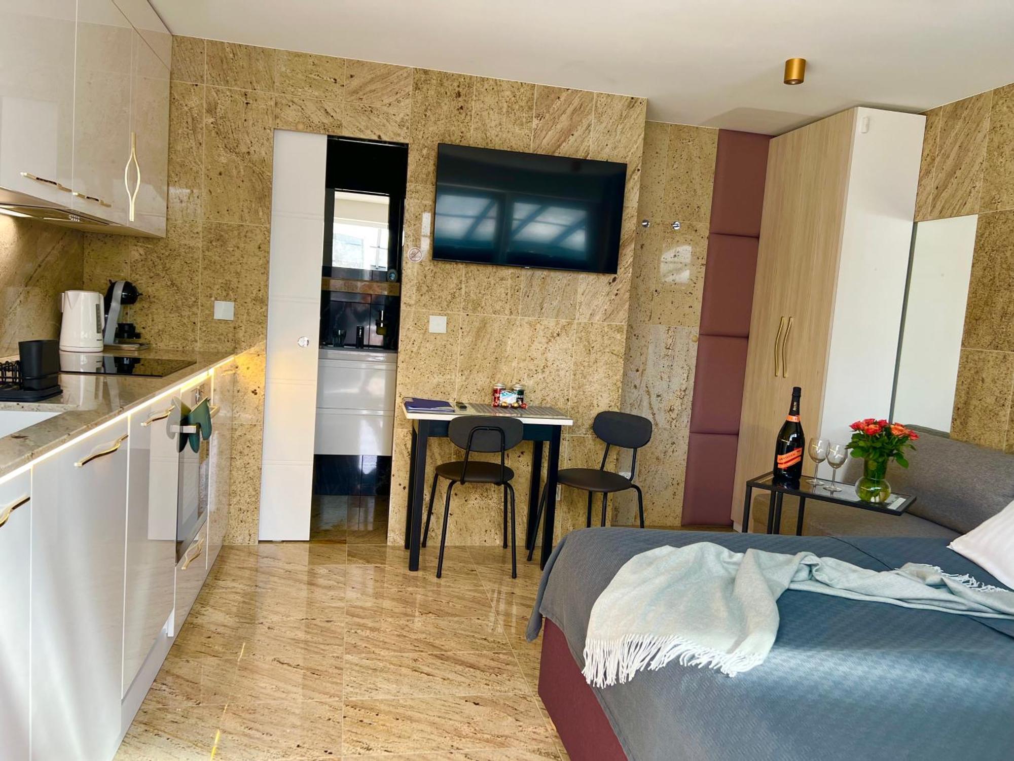 North Nest Luxury Suites Gdansk Room photo